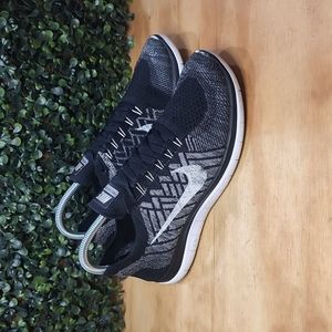 nike 4.0 running shoes